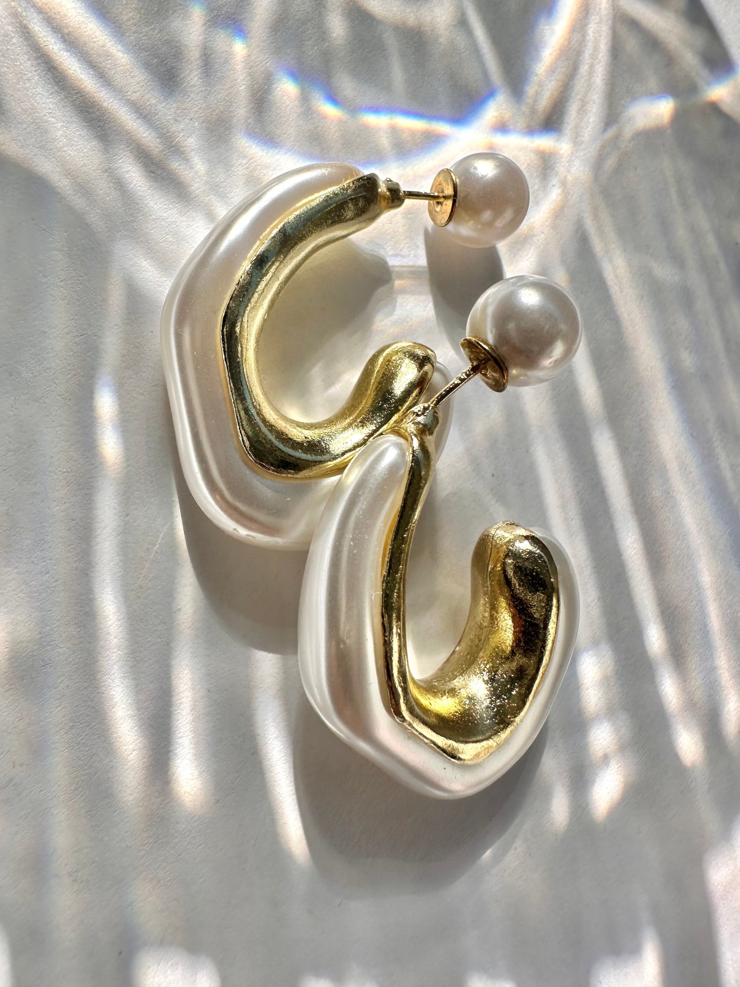 Isidora Hoop Earrings