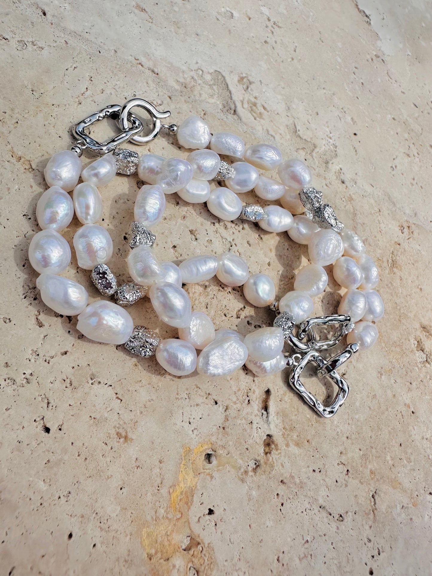 Grace pearl bracelet